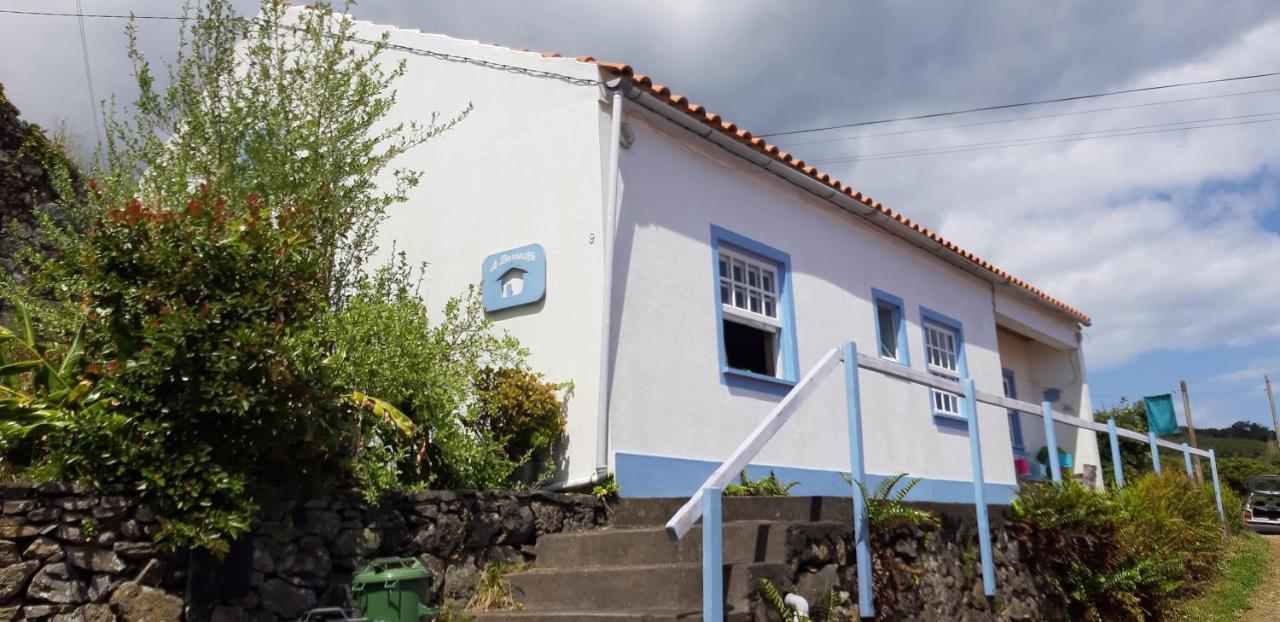 A Barraka: Rent Your Room In Flores! Lajes das Flores Εξωτερικό φωτογραφία